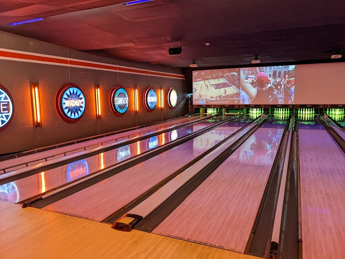 Lucky Strike Annandale