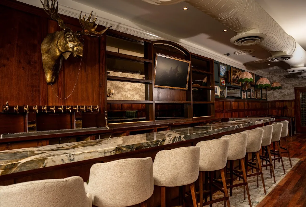 Lobby Bar