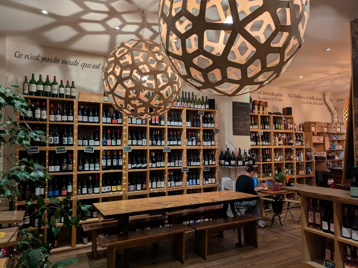 Les Caves de Prague - Cave et Bar à vin