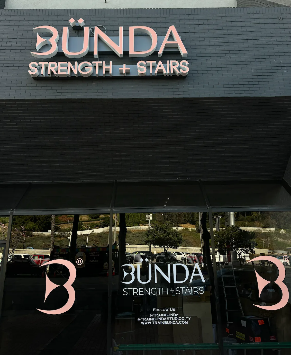 Bünda Studio City