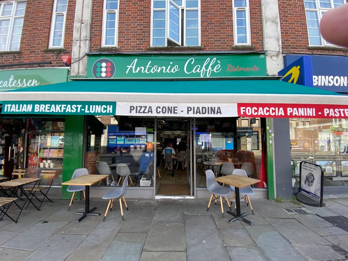 Antonio Caffè & Restaurant