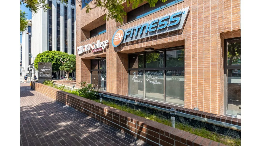 24 Hour Fitness - Mid Wilshire