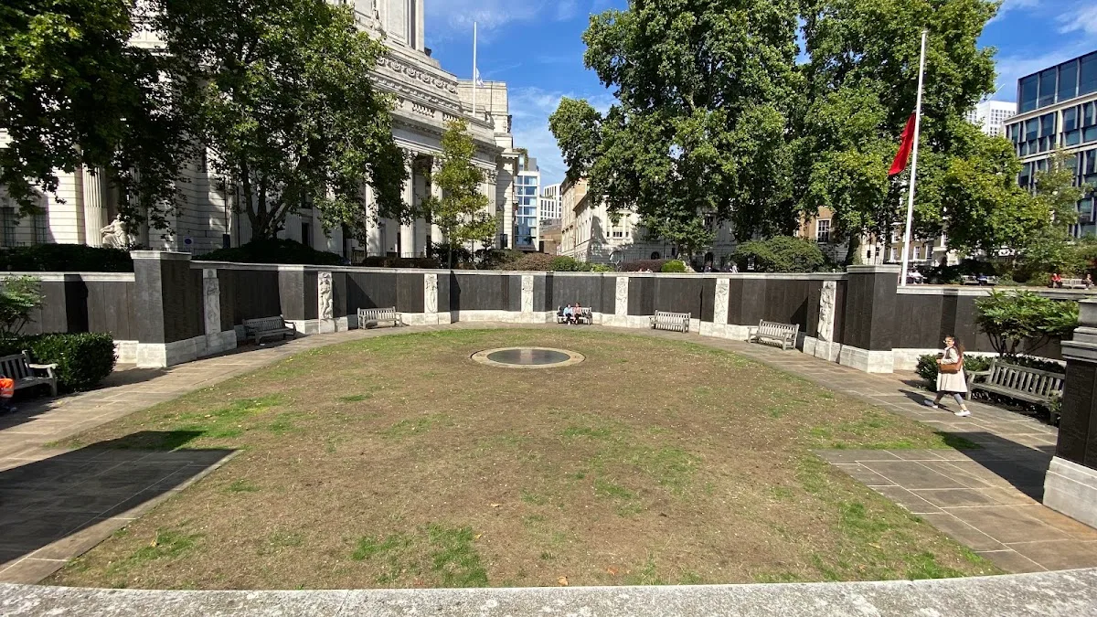 Trinity Square Gardens