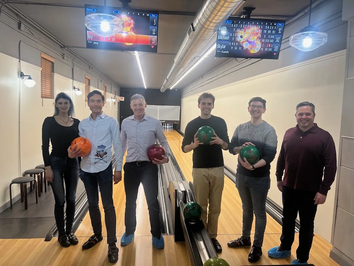 Alumni Lanes