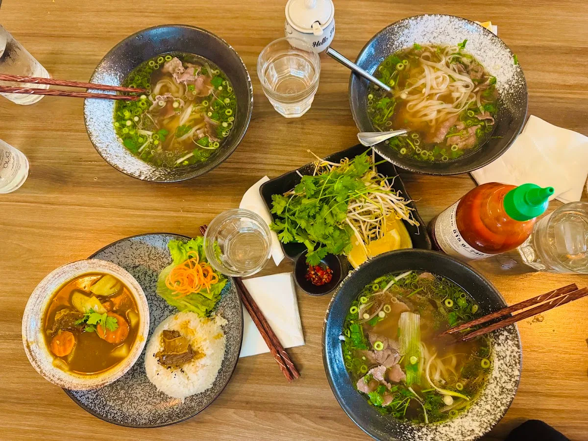 Hello Phở