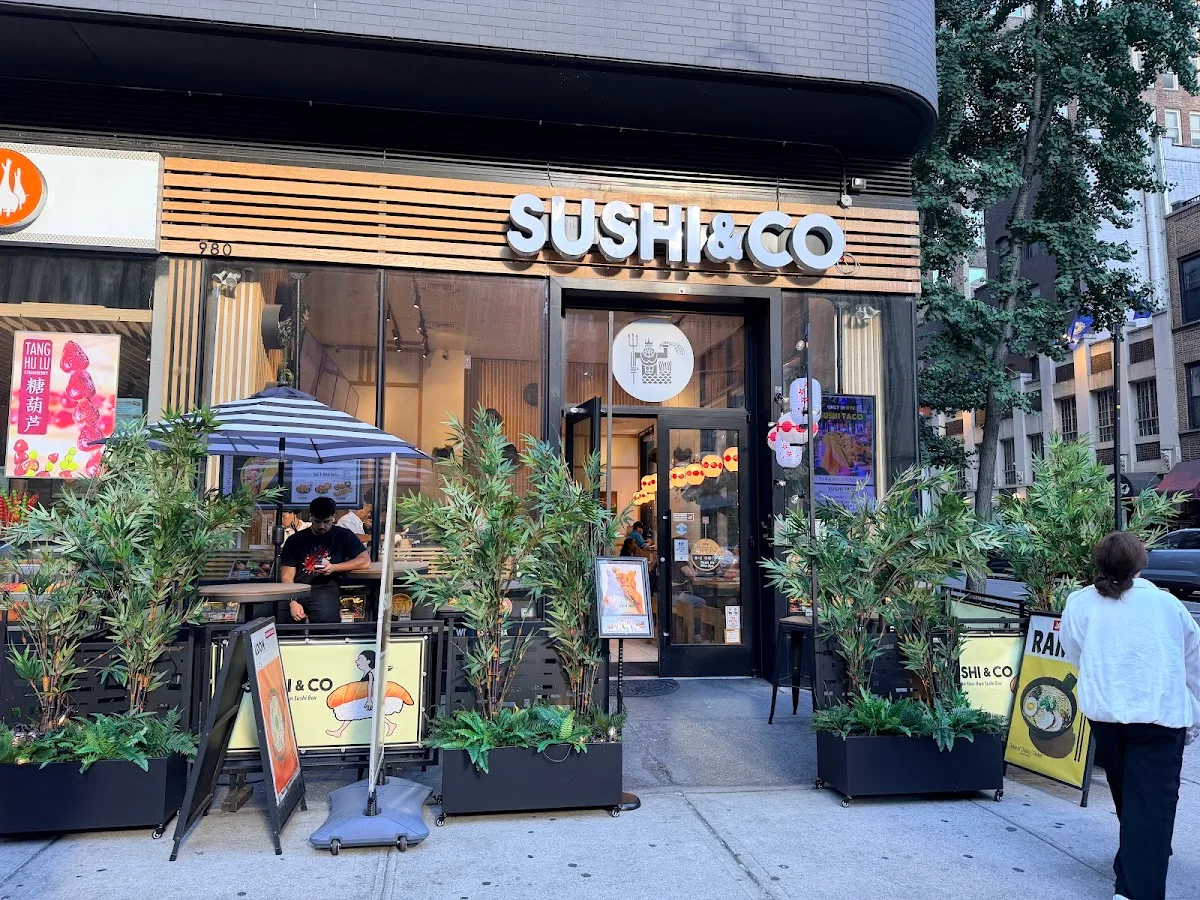 Sushi & Co-Midtown