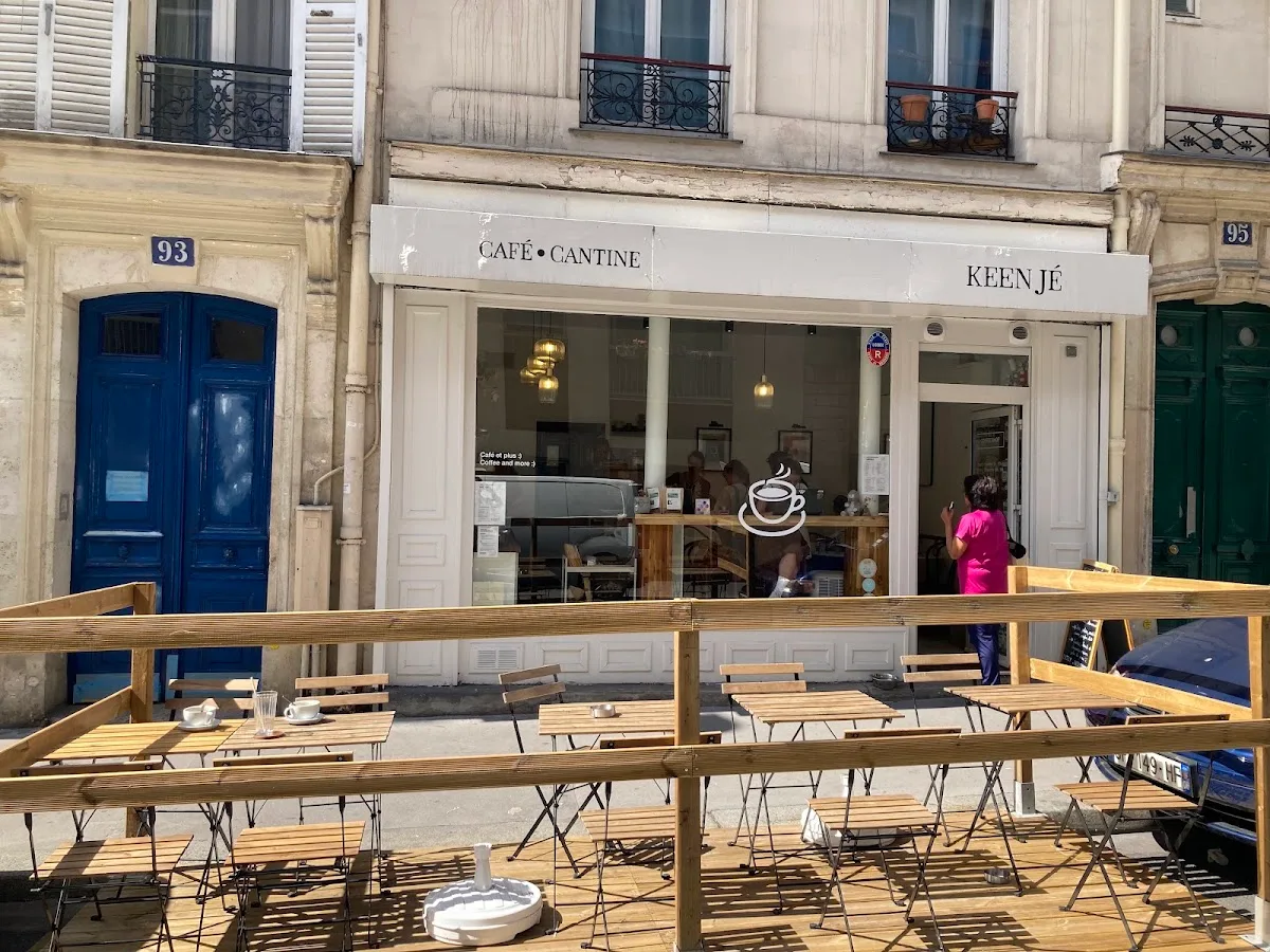 Keen Jé Café Cantine