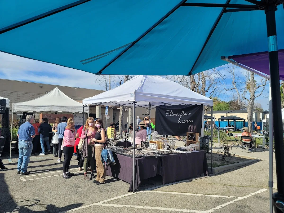 Encino Farmers Market