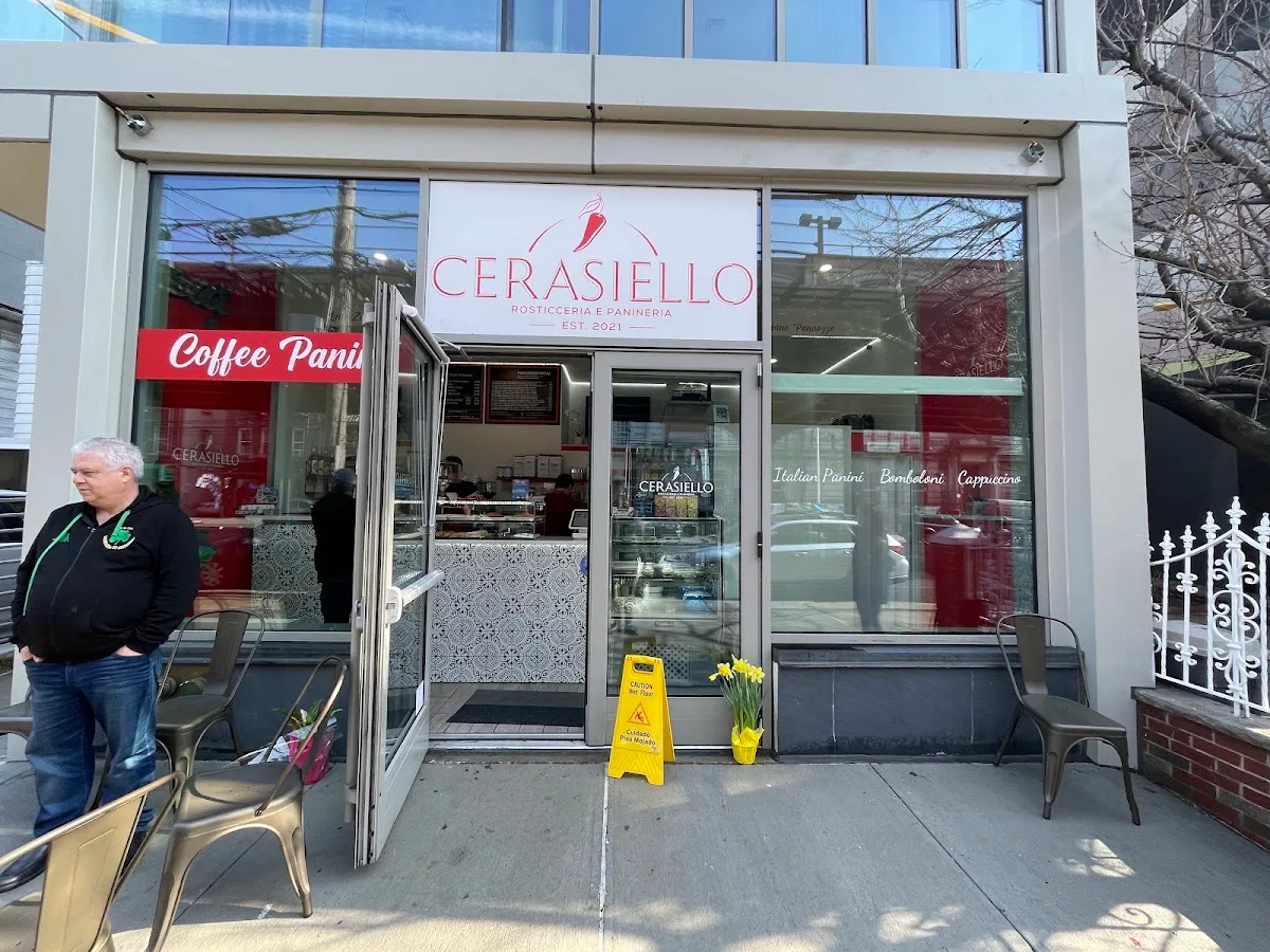 Mediterra Cafe