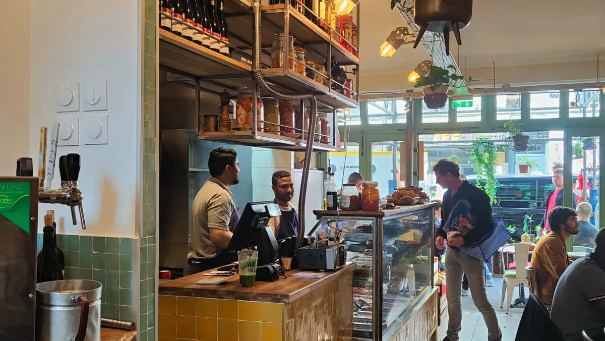 Chez les deux amis Durum