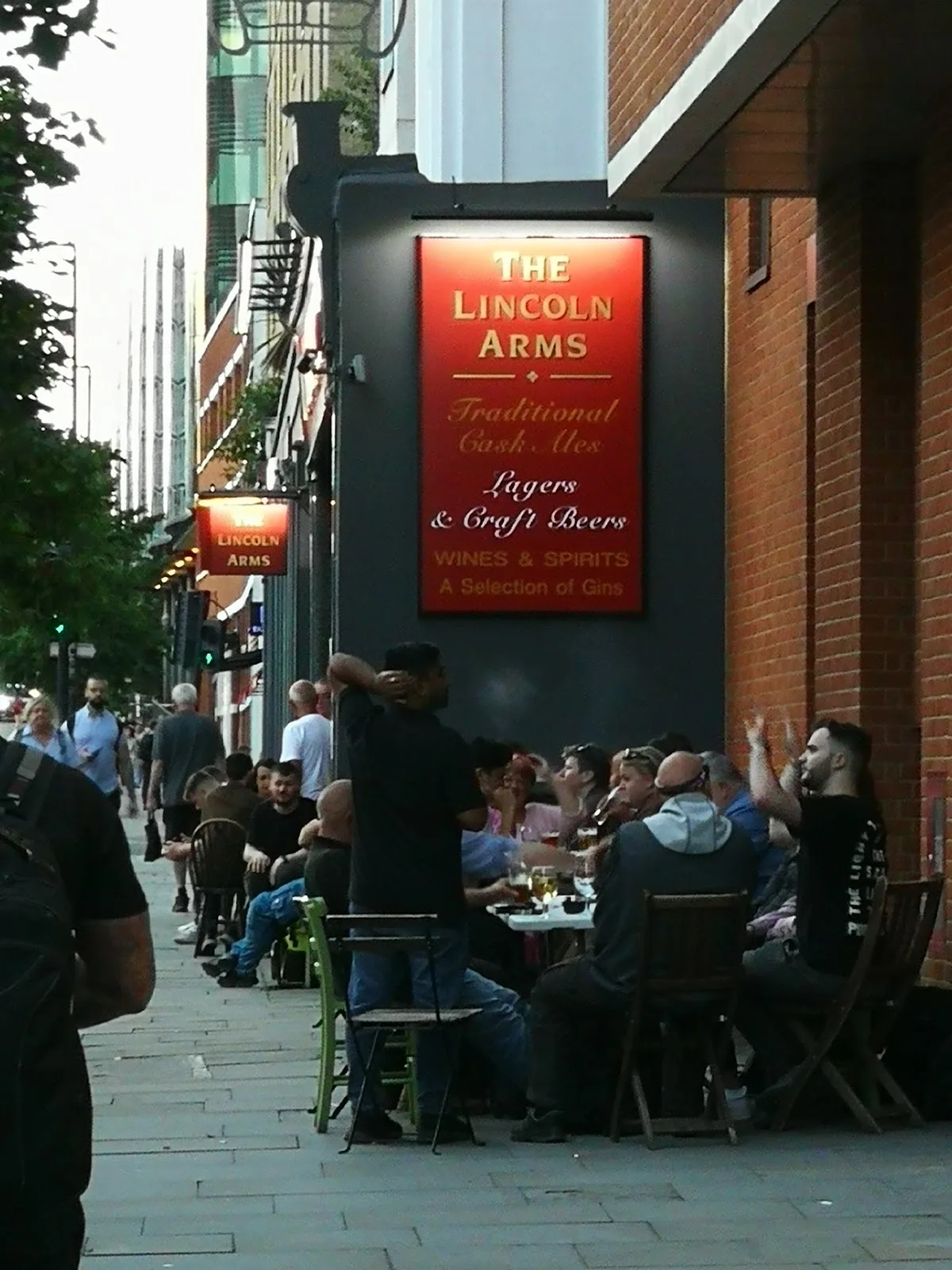 Lincoln Arms