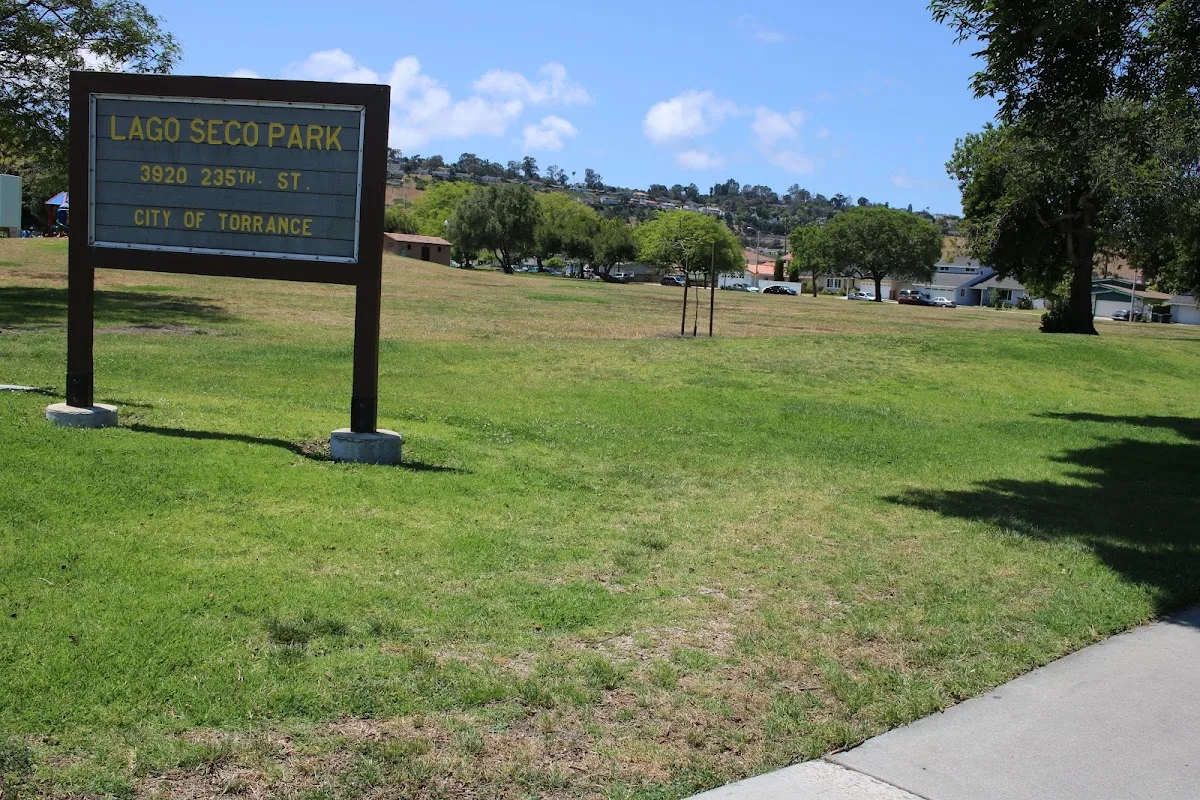 Lago Seco Park