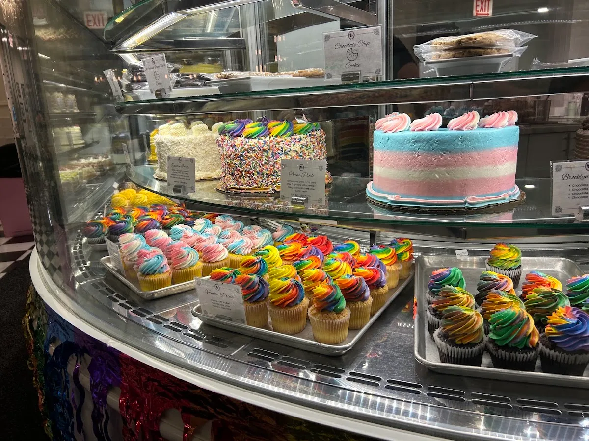 Jennivee's Bakery & Cafe