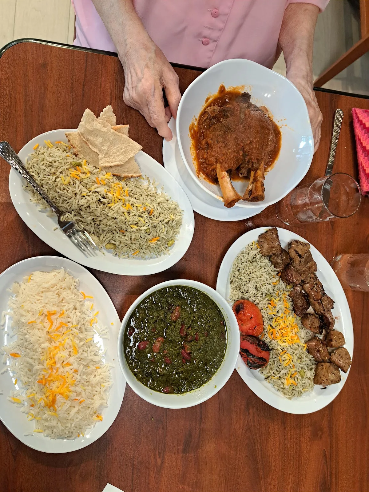 Topoli Persian Mediterranean Kitchen