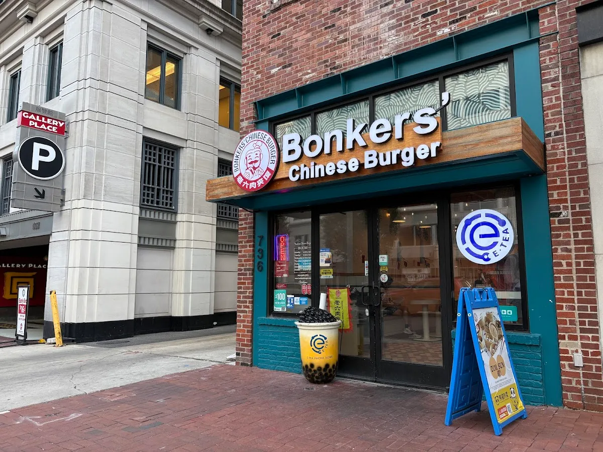Bonkers' Chinese Burger