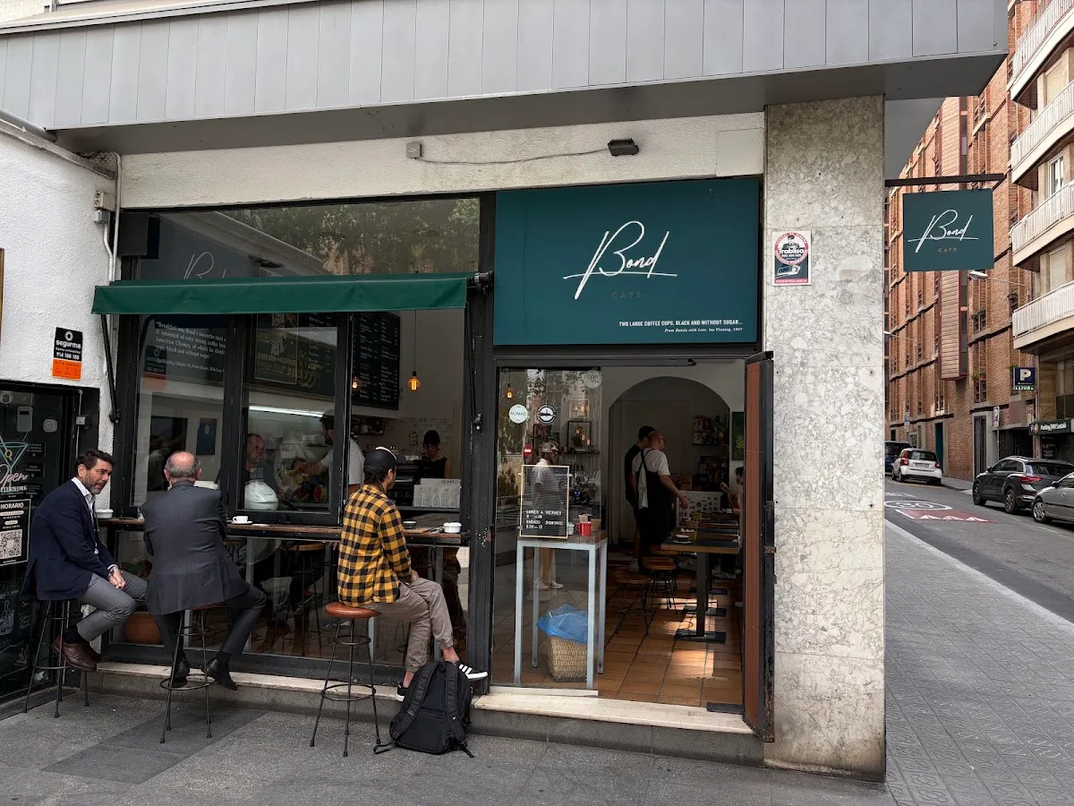 Bond Cafè