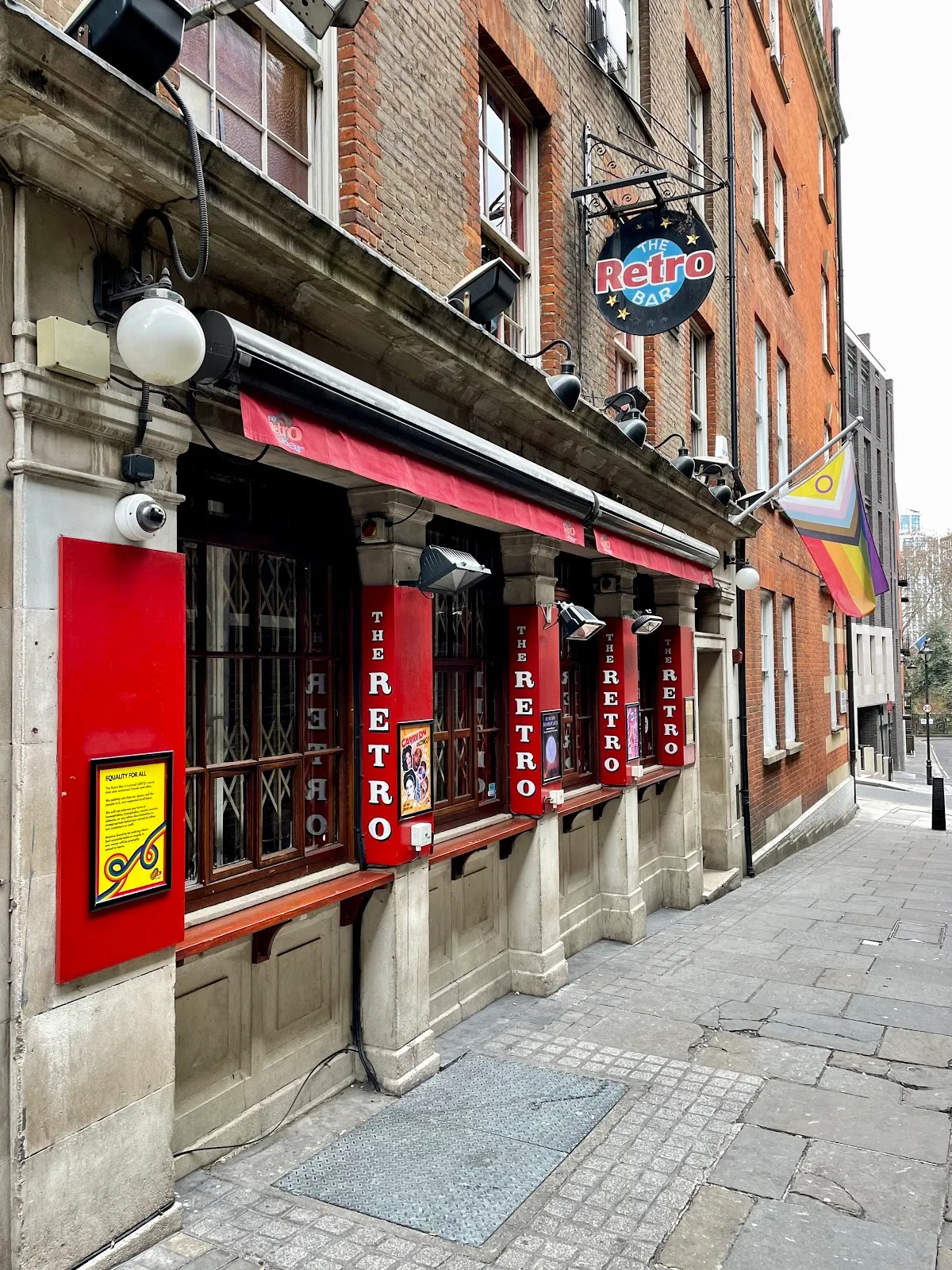 Retro Bar