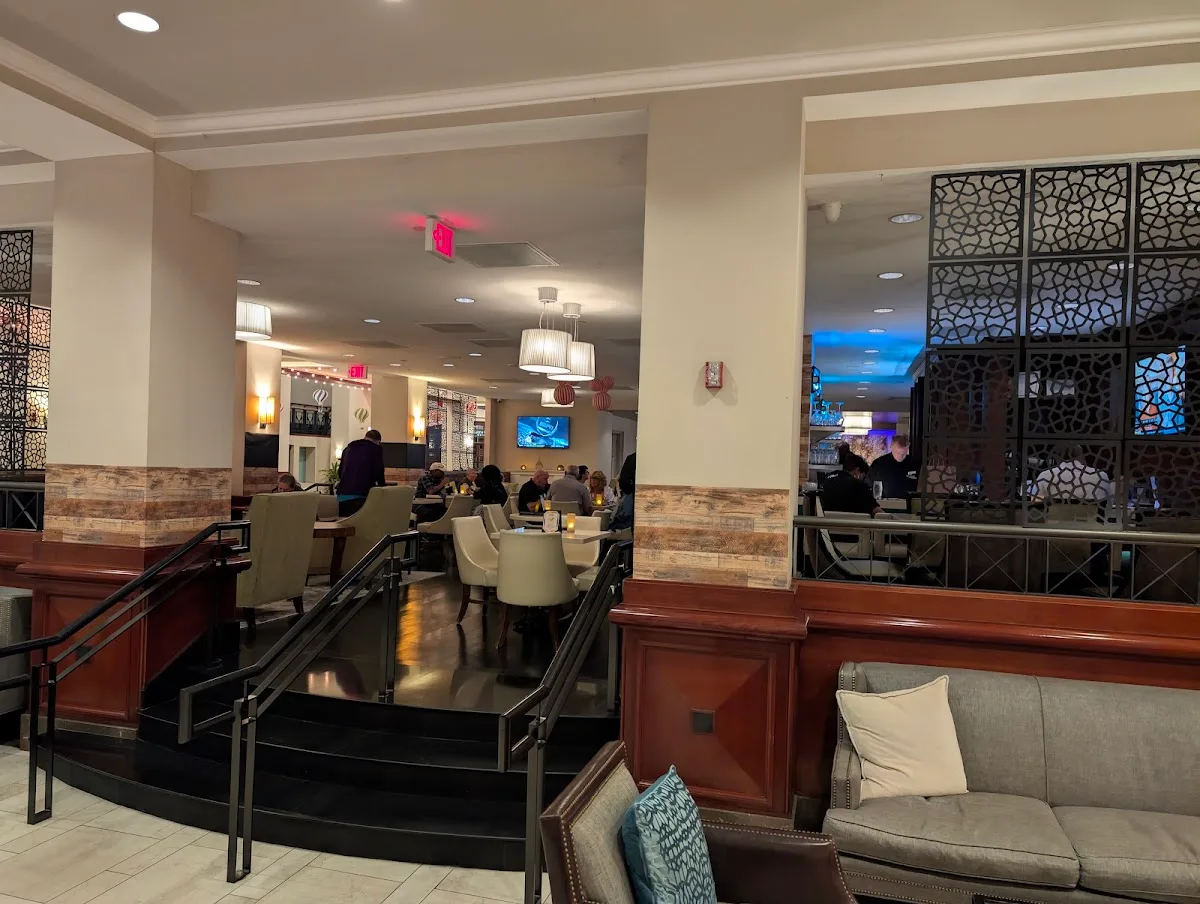 Statler Lounge