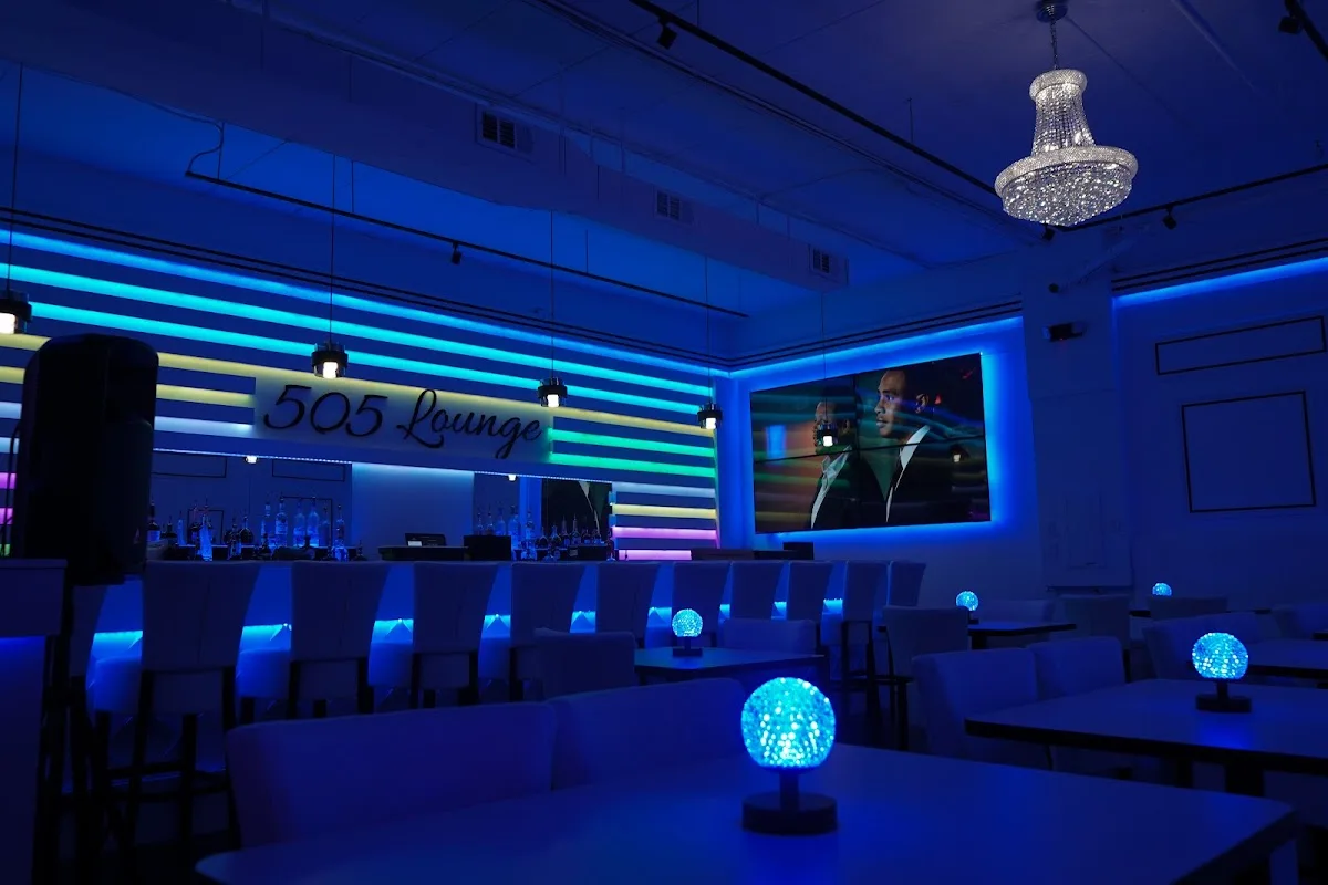 505 Lounge