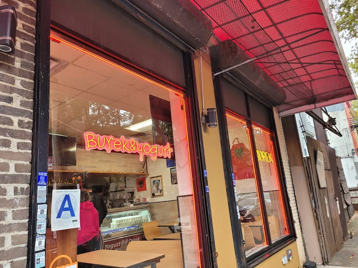 Arthur Ave Crust & Kitchen