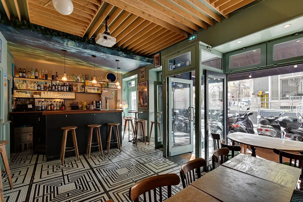 Le 16 Bar