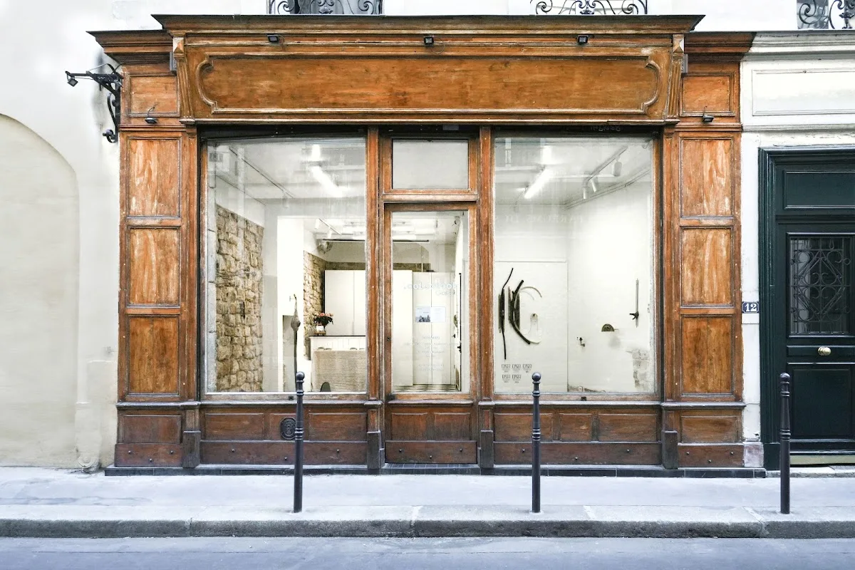 LooLooLook Gallery