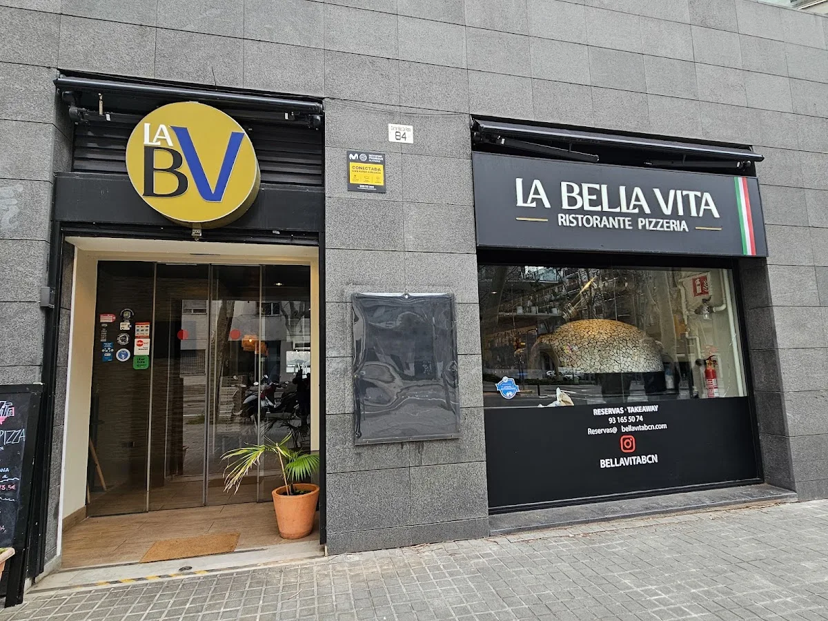 LA BELLA VITA