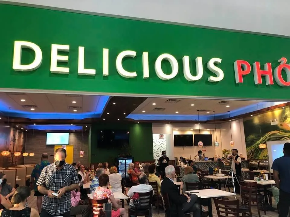 Pho Delicious Vietnamese Restaurant Chicago IL