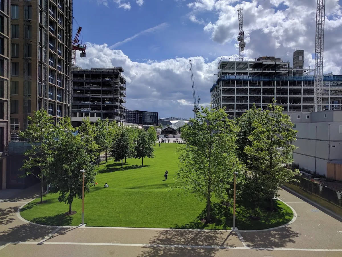 Lewis Cubitt Park