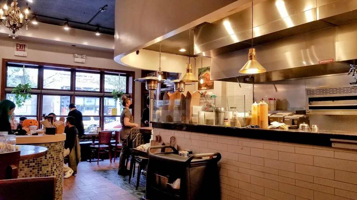 Kanela Breakfast Club