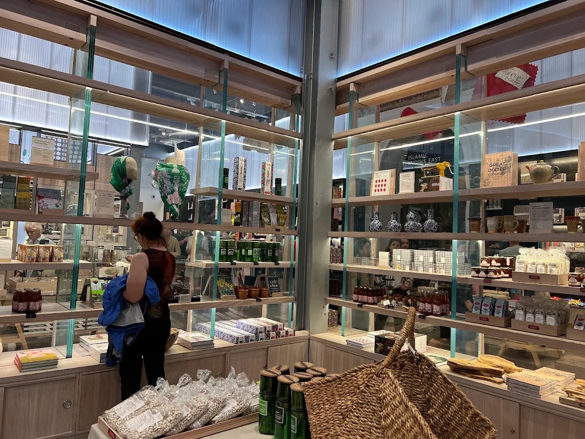 V&A Bookshop