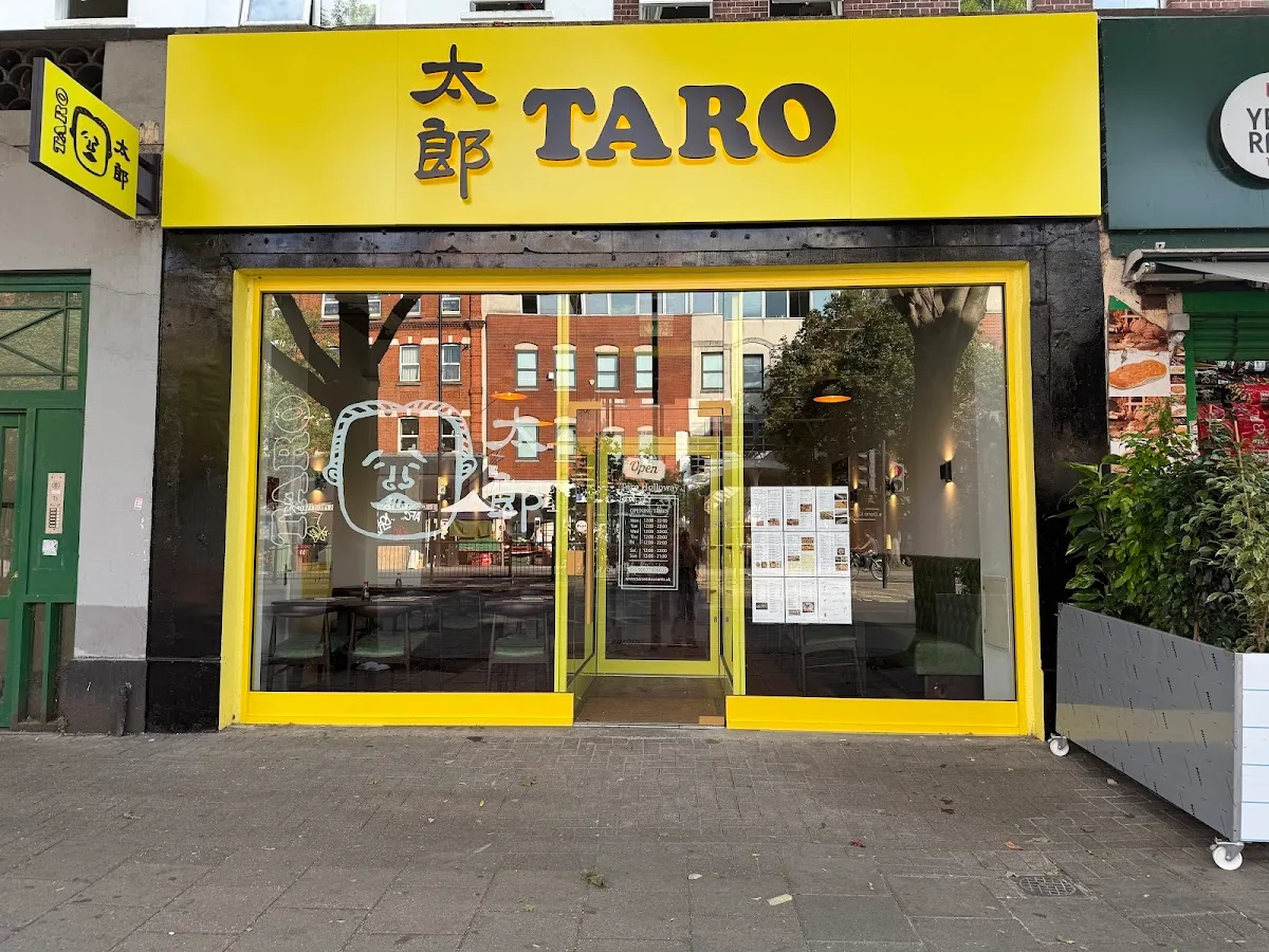 Taro Holloway