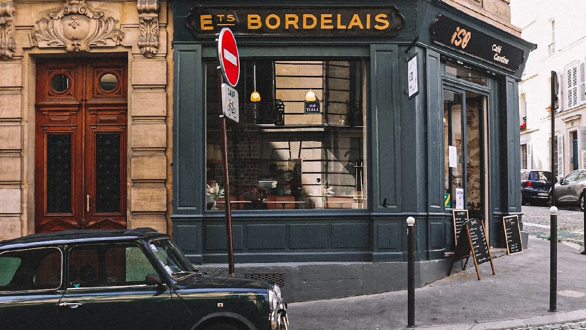 ISO Café - BREAKFAST - LUNCH - BRUNCH - PÂTISSERIE