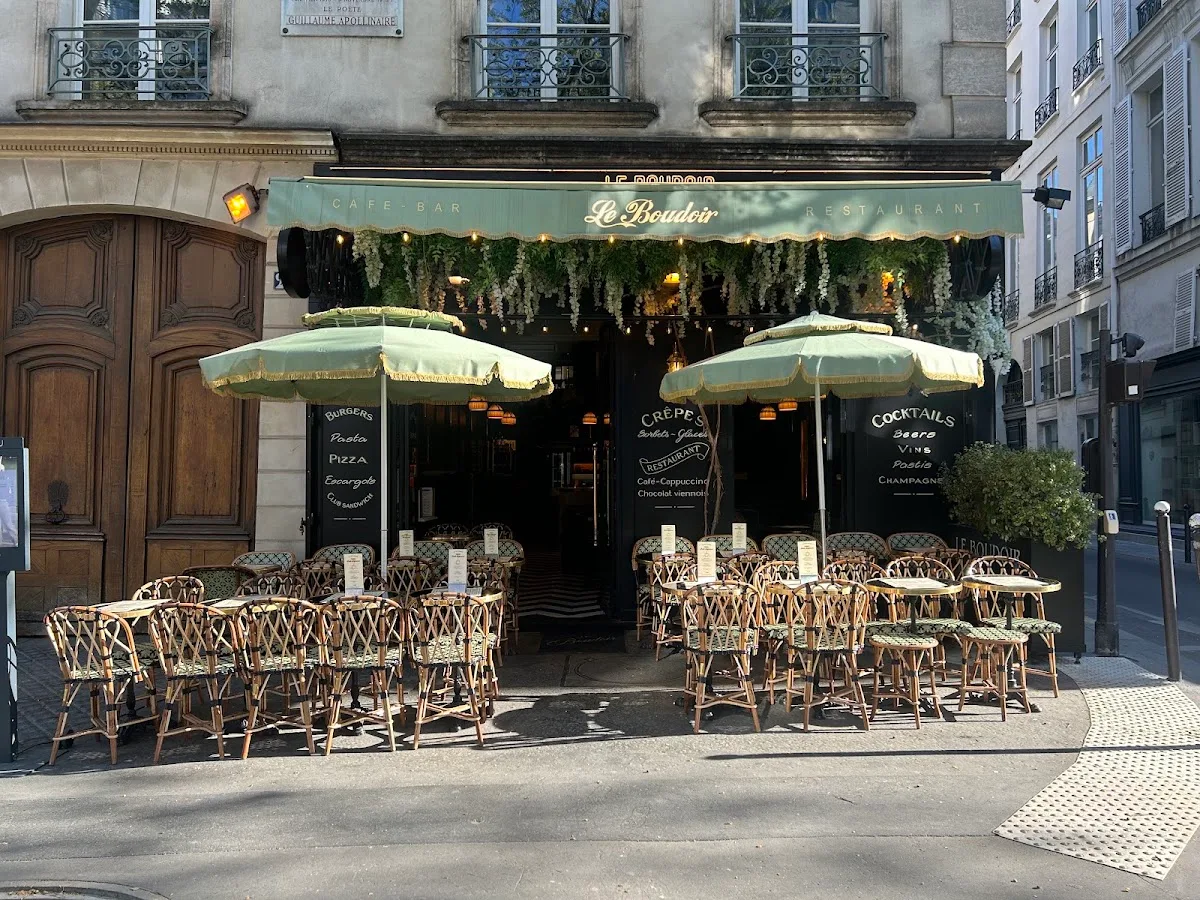 Le Boudoir