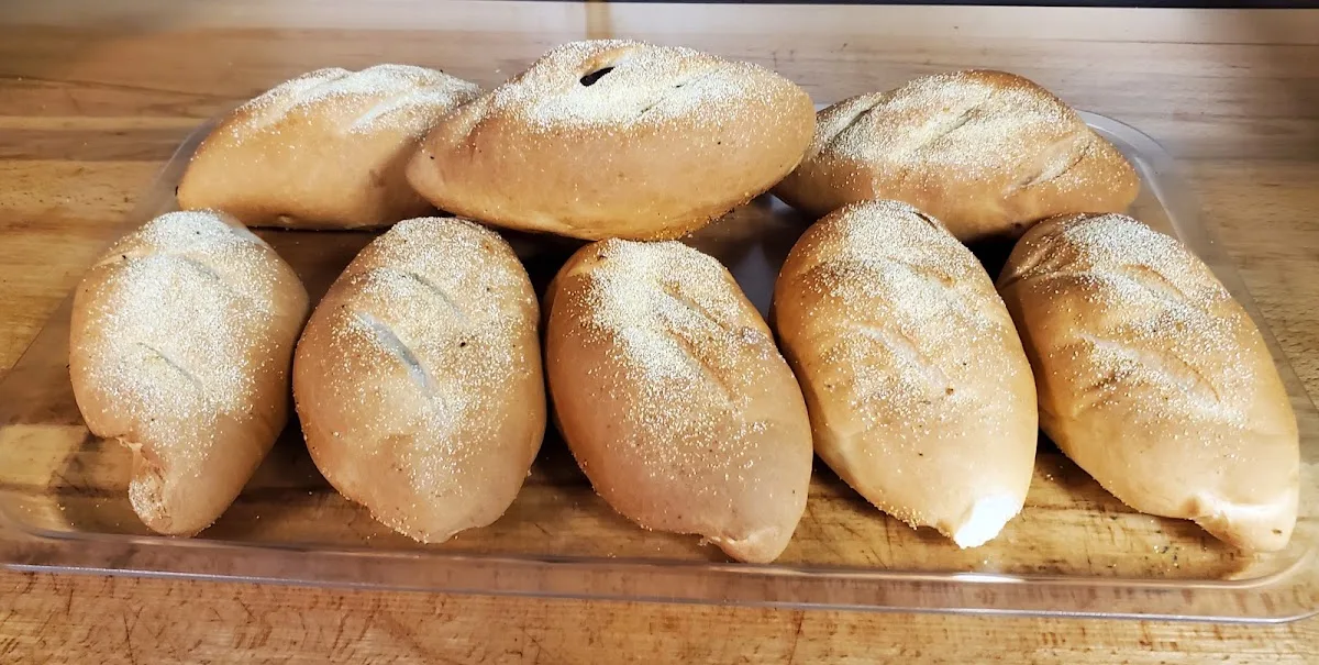 Manny's Bakery