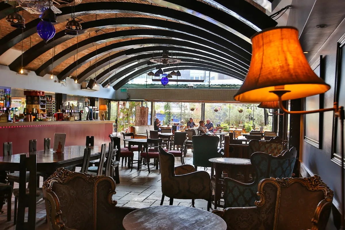 Ev Restaurant