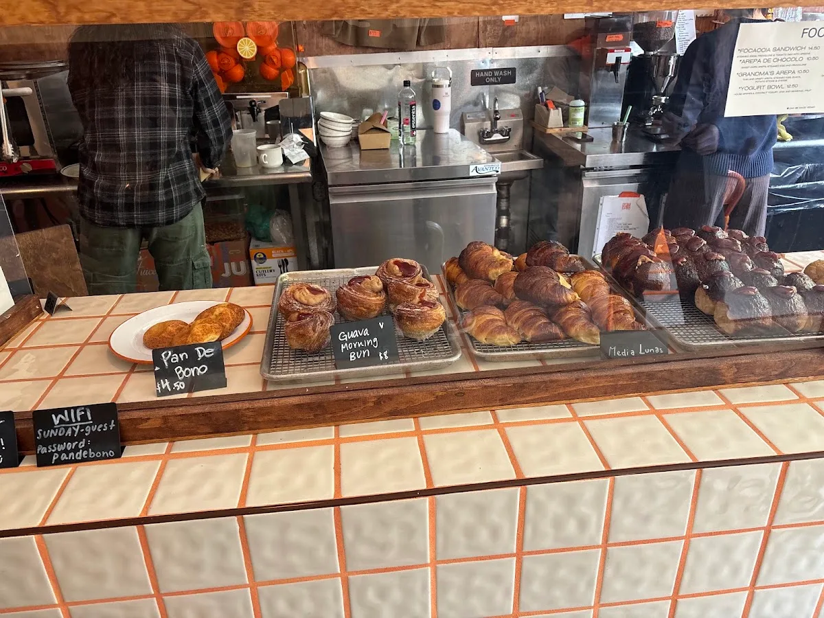 SUNDAY C&C BAKERY