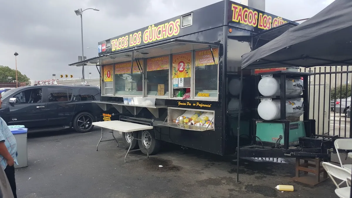 Taqueria Los Güichos
