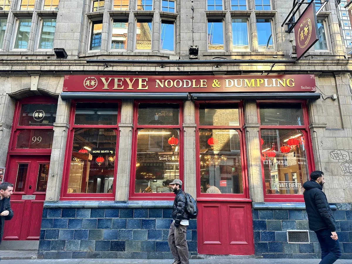YEYE NOODLE & DUMPLING (Soho)