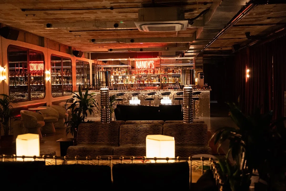 Nancy’s - Cocktail Bar