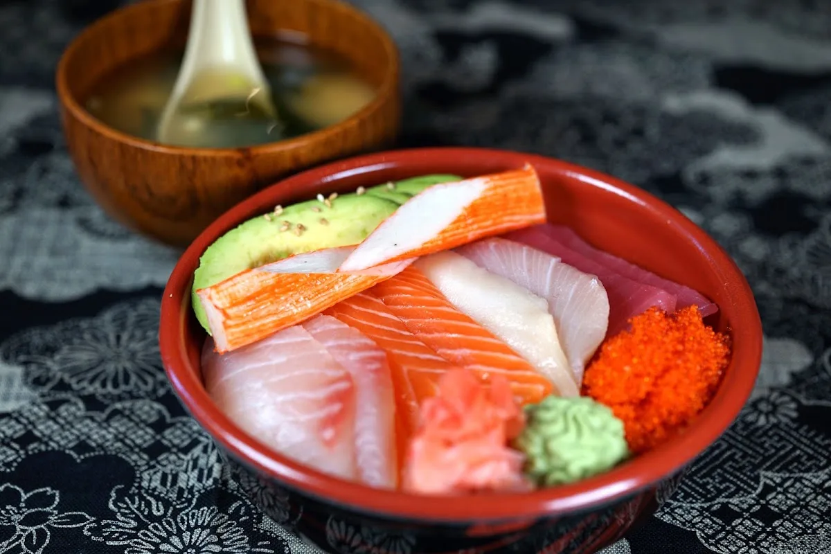 Osaka Sushi & Fresh Fruit Smoothies