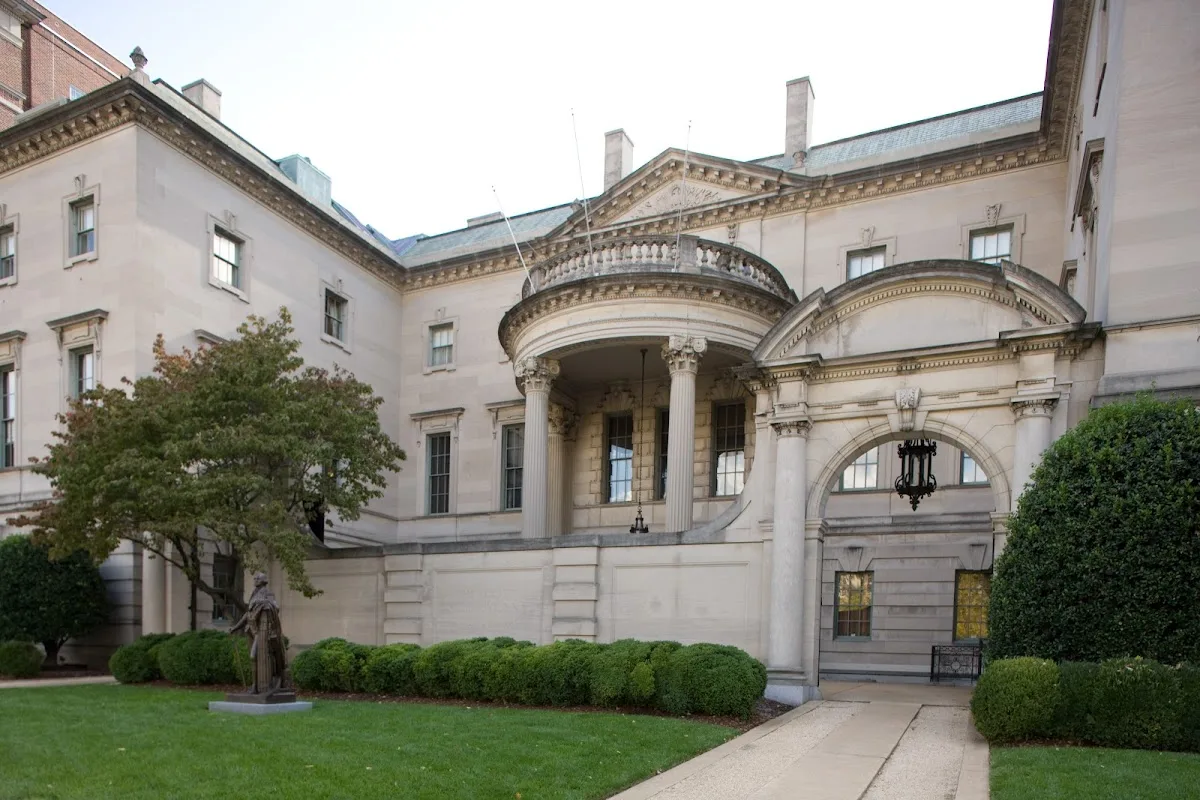 The Society of the Cincinnati Library