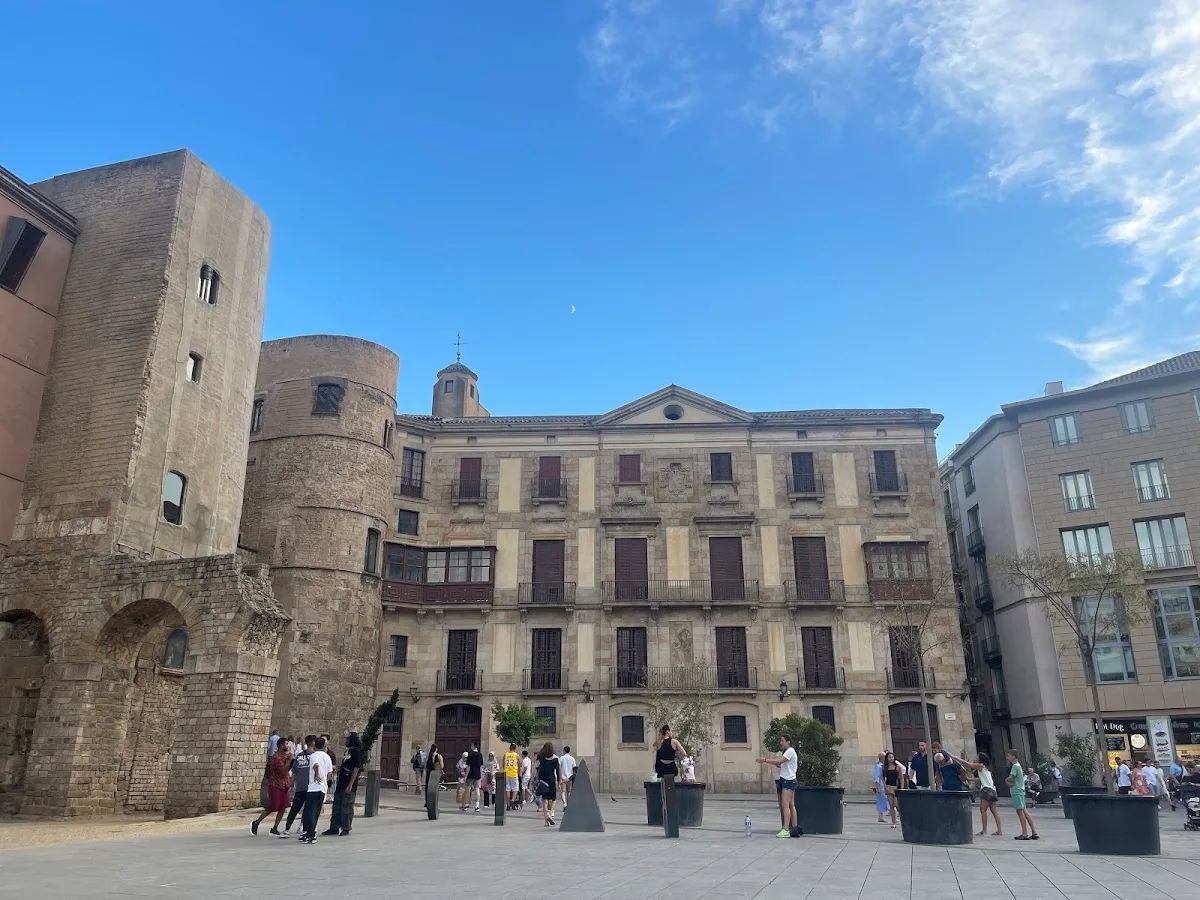Plaça de Garriga i Bachs