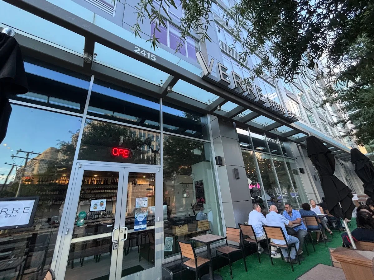 Verre Wine Bar