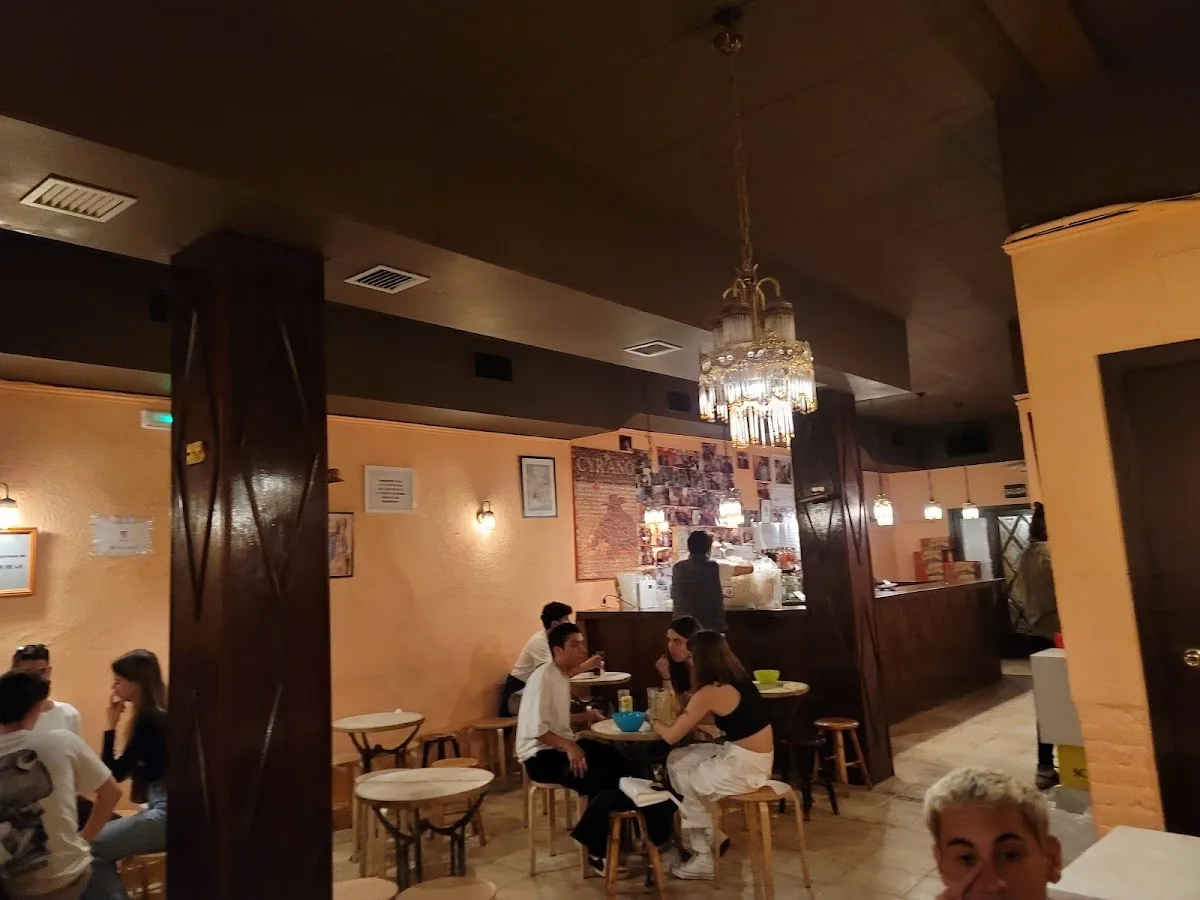 Le Cyrano