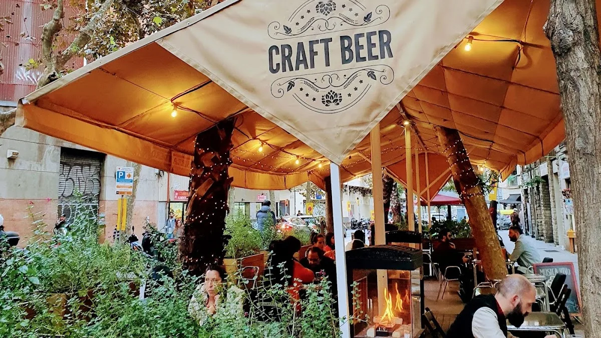 Abirradero: CraftBeer & Tapes