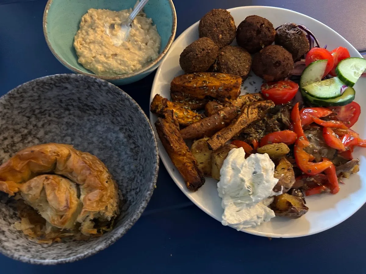 PITA, Cuisine grecque et méditerranéenne - Restaurant Grands Boulevards