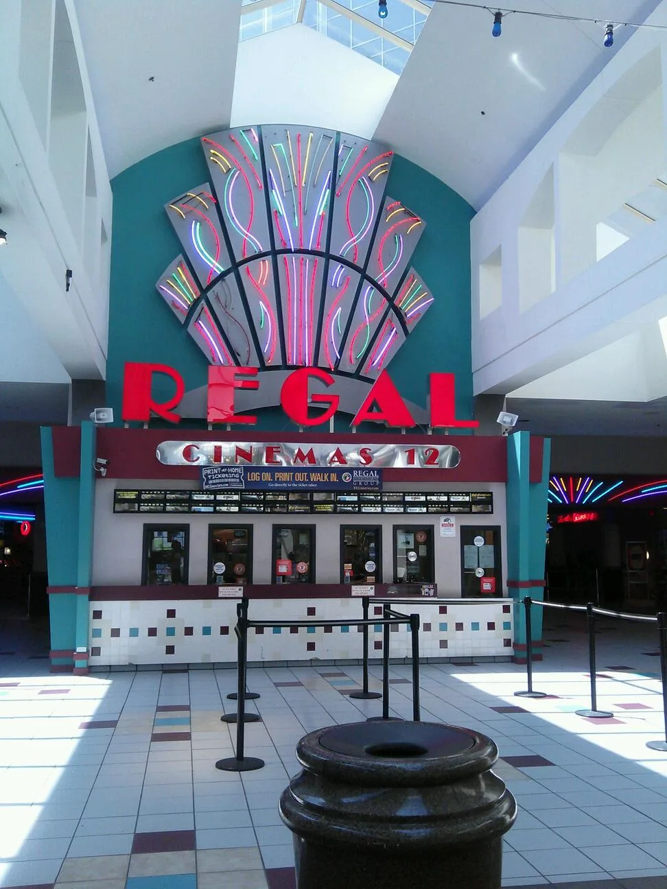 Regal Ballston Quarter