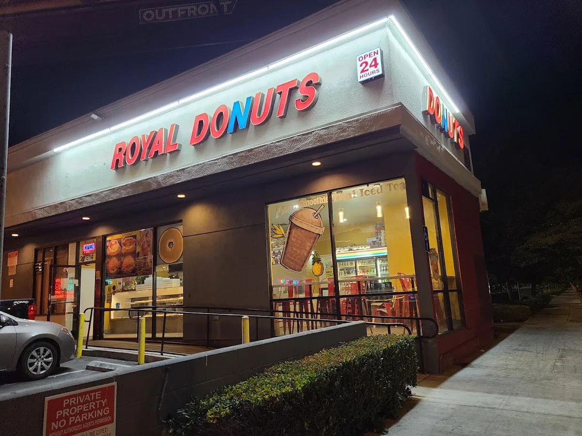 Royal Donuts