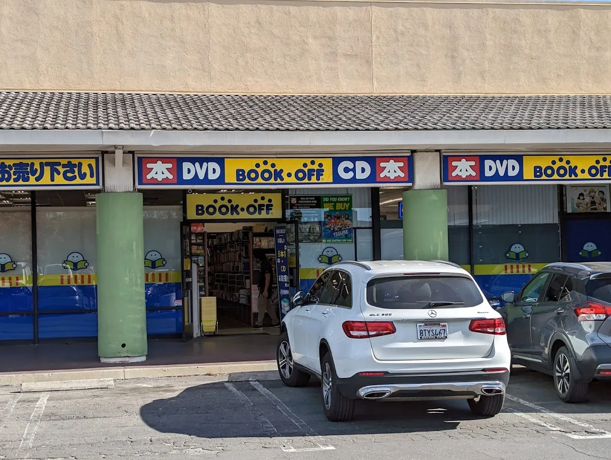 BOOKOff Gardena Store